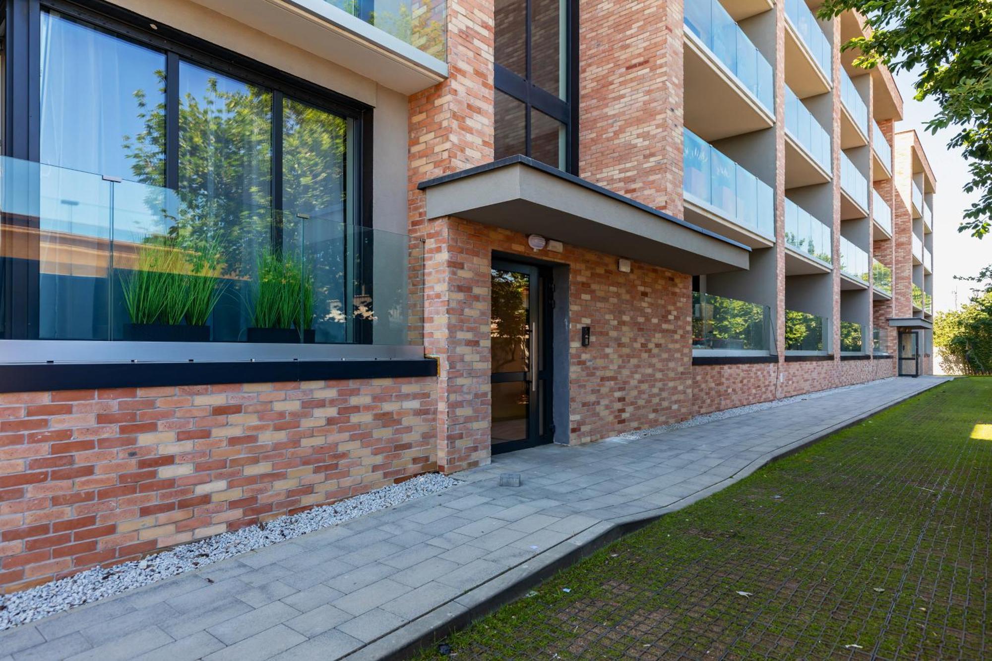 Apartamenty Perlowa Przystan By Noclegi Renters Колобжег Экстерьер фото